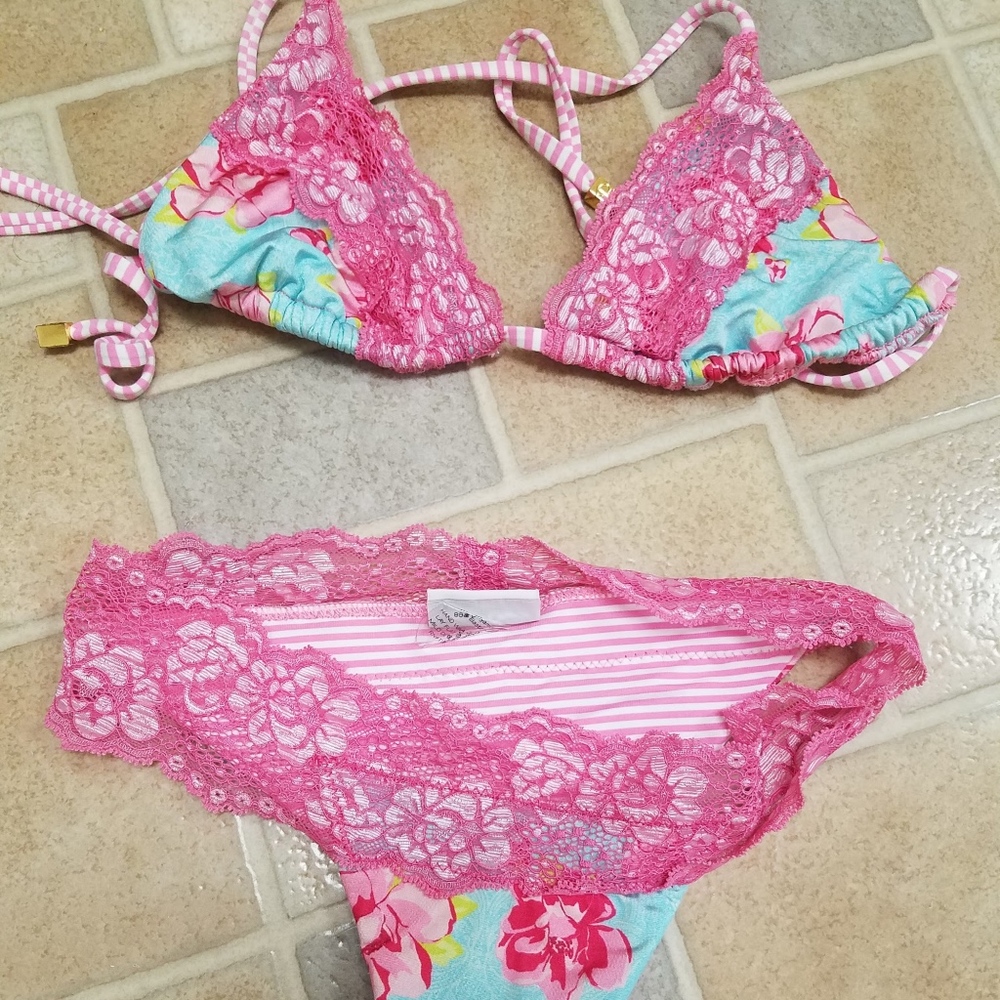 Beach Bunny Dreamsicle M top S bottom